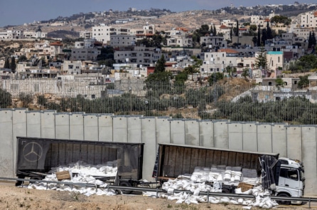 Ông Trump công bố thỏa thuận lịch sử: Hamas sẽ giải giáp