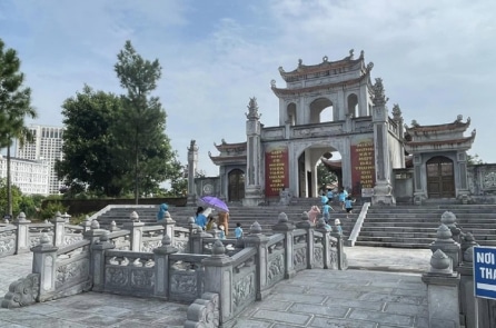 Làng khoa bảng Vũ Di