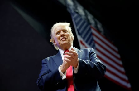 Ông Trump chia sẻ trên TRUTH Social bức thư của ông Zelensky yêu cầu cuộc gặp