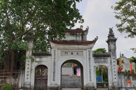 Hai vị khoa bảng sinh cùng thời, cùng tên, cùng được phong Phúc Thần