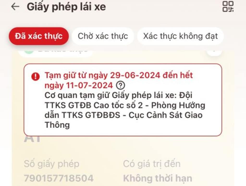 bi tuoc giay phep lai xe tren vneid ban cung lieu co dung duoc