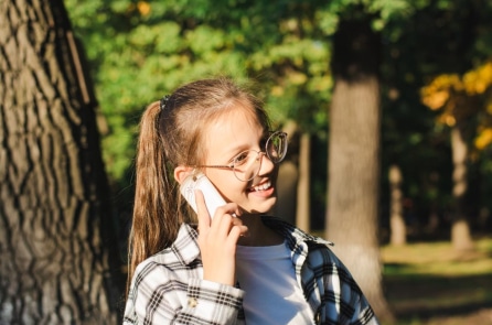 Nhiều người Mỹ bỏ smartphone chuyển sang sử dụng điện thoại ‘cục gạch’
