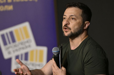 Ukraine đưa ra chế độ ‘chiến đấu hoặc lao động’