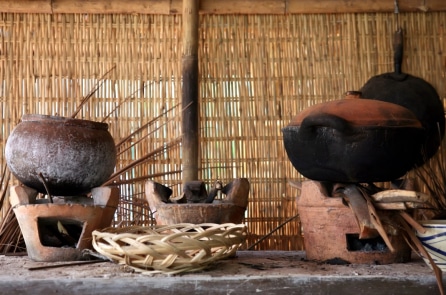 Bếp ở quê