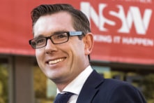 Cựu Thủ hiến New South Wales thừa nhận việc bắt buộc tiêm vắc-xin COVID-19 là sai lầm