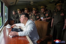 Ông Kim Jong Un trực tiếp giám sát vụ thử nghiệm phóng rocket 240 mm
