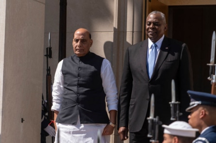 Lầu Năm Góc ký thỏa thuận quốc phòng với Ấn Độ