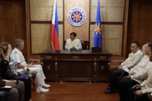 Leo thang xung đột biển Philippines – Trung Quốc: Liệu Mỹ có cho tàu hộ tống tàu Philippines?