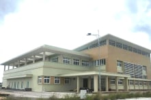 Kiên Giang: Máy trị ung thư hơn 200 tỷ đồng bị ‘đắp chiếu’ 10 năm