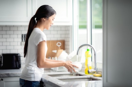 6 thói quen rửa bát này có thể làm tăng nguy cơ mắc bệnh ung thư