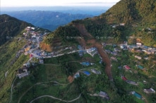 Sơn La: Sạt lở vùi lấp homestay không phép khiến 3 người thương vong