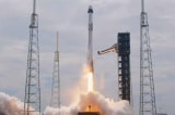 SpaceX phong tau vu tru len don hai phi hanh gia mac ket tren ISS 1