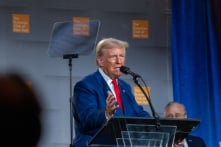 Ông Trump nói Mexico sẽ ngăn chặn dòng người di cư bất hợp pháp vào Hoa Kỳ