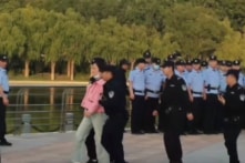 TQ: Hàng trăm giáo viên và phụ huynh ở Sơn Đông biểu tình [Video]