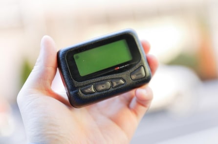 Máy nhắn tin nổ là do Israel sản xuất từ tận 2022 — NYT