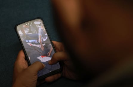 Vụ nổ hàng loạt máy nhắn tin gây thương vong lớn tại Lebanon: Những gì chúng ta biết