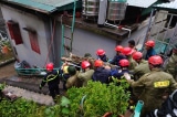 sat lo o ha long duc tuong dao boi cuu be gai bi vui lap gan 3 tieng 0