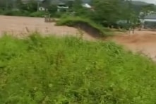 [VIDEO] Quảng Ninh: Vỡ tuyến đê xung yếu ở huyện Tiên Yên