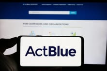 Hoa Kỳ: 19 tiểu bang điều tra nền tảng ActBlue có gian lận trong gây quỹ hay không