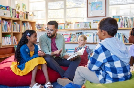Đọc sách là cách giáo dục lãng mạn nhất, trẻ yêu sách không bao giờ cô đơn