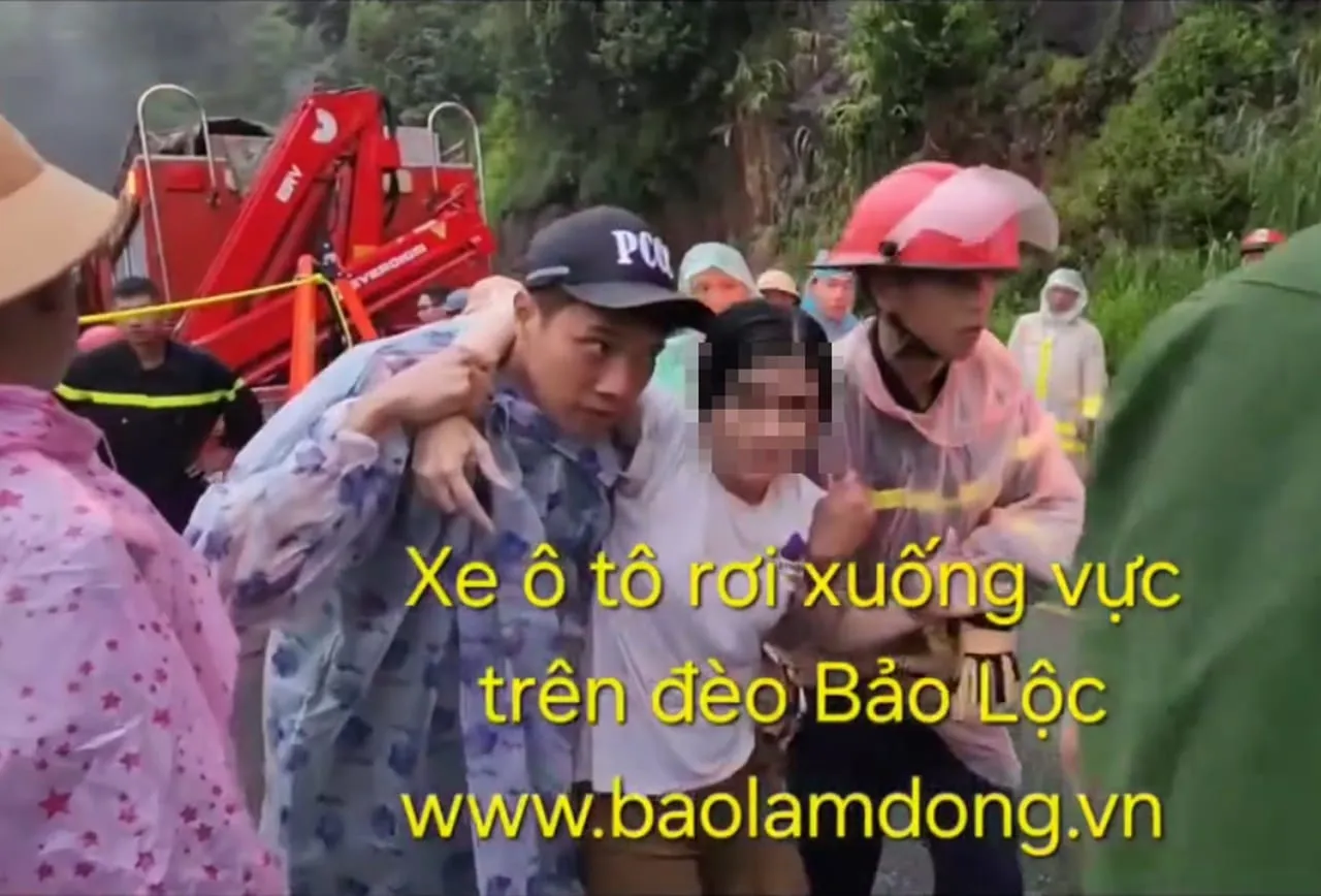 bao loc lam dong o to lao xuong vuc sau 50m nan nhan nam tu vong 0