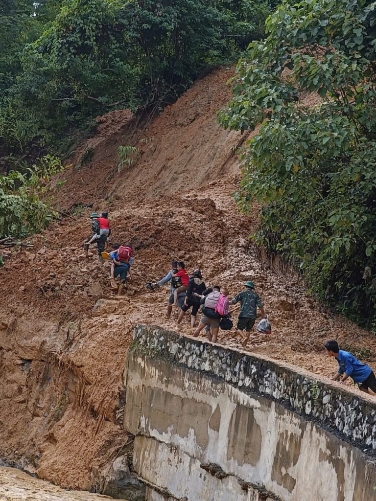 bat ngo trong dem o huyen tuong duong nghe an 7