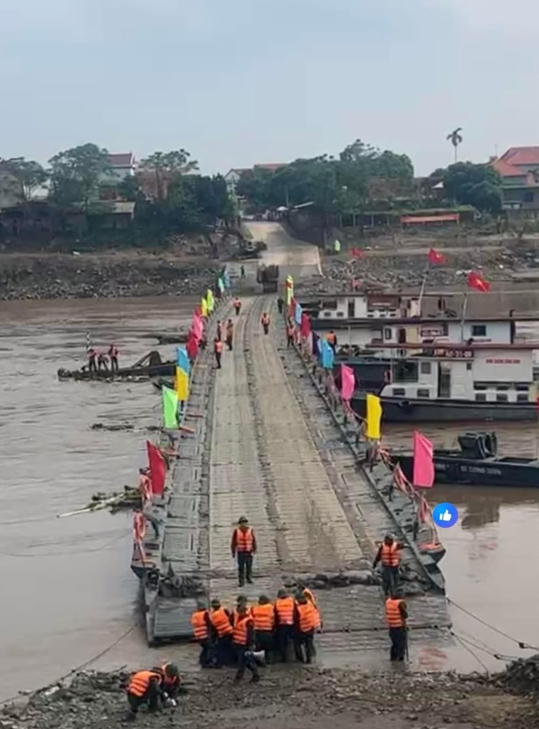 cat khan cap cau phao phong chau do nuoc song hong dang cao 1