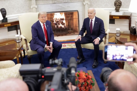 Tổng thống Biden và Tổng thống đắc cử Trump gửi những thông điệp Giáng sinh khác nhau