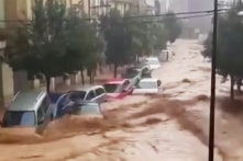 Lũ lụt ở Tây Ban Nha: Số người chết tăng lên 158, mưa 8 giờ bằng cả năm