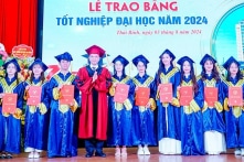 Bộ Y tế đề xuất miễn học phí cho sinh viên ngành Y