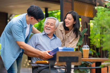 3 loại quà không nên nhận