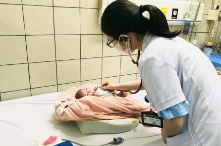 Từ ngày 15/7, nhiều phụ cấp đặc thù của ngành y tế được điều chỉnh tăng 