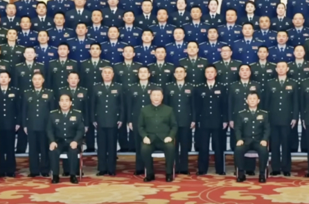 Ông Tập thị sát Vân Nam không có phó chủ tịch quân ủy tháp tùng