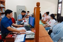 Bộ Nội vụ: ‘92,42% cán bộ công chức cấp xã đạt trình độ đại học hoặc sau đại học’