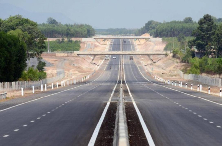 Năm đoạn cao tốc Bắc – Nam thu phí từ 0h ngày 2/3