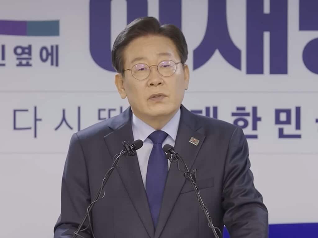 1024px Lee Jae myung announces candidacy for Democratic Party leader 20240710 03