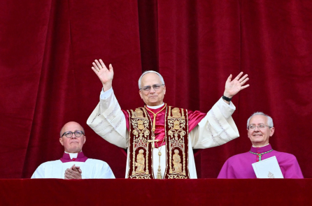 Tân Giáo hoàng Leo XIV là người theo chủ nghĩa tự do hay bảo thủ?