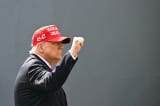 Tổng thống Donald Trump phát biểu tại lễ tốt nghiệp tại Học viện Quân sự West Point