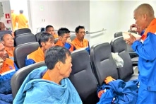 Cứu sống 10 thuyền viên tàu Công Thành 07 chìm ở Hà Tĩnh