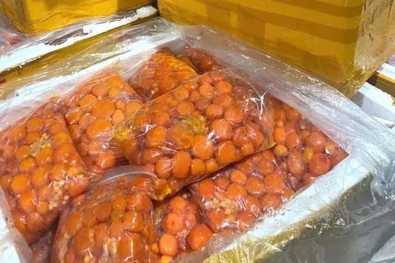ha noi phat hien hon 7 tan trung non trang ga nam lon khong ro nguon goc