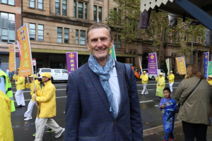id14502454 Mr Michael 600x400 1