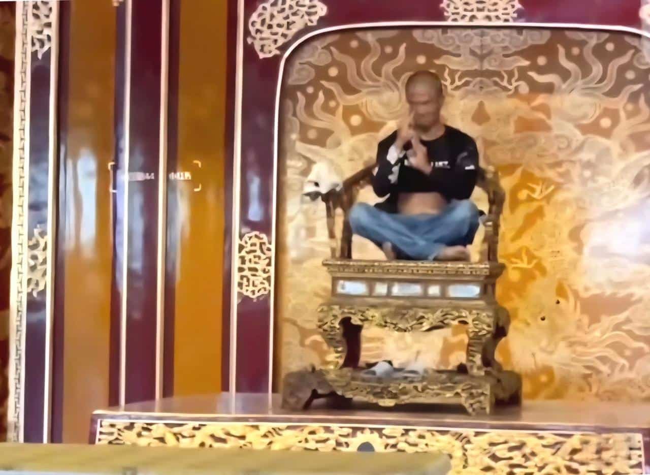 ngai vang trieu nguyen bi hu hong thong tin chinh thuc tu tp hue