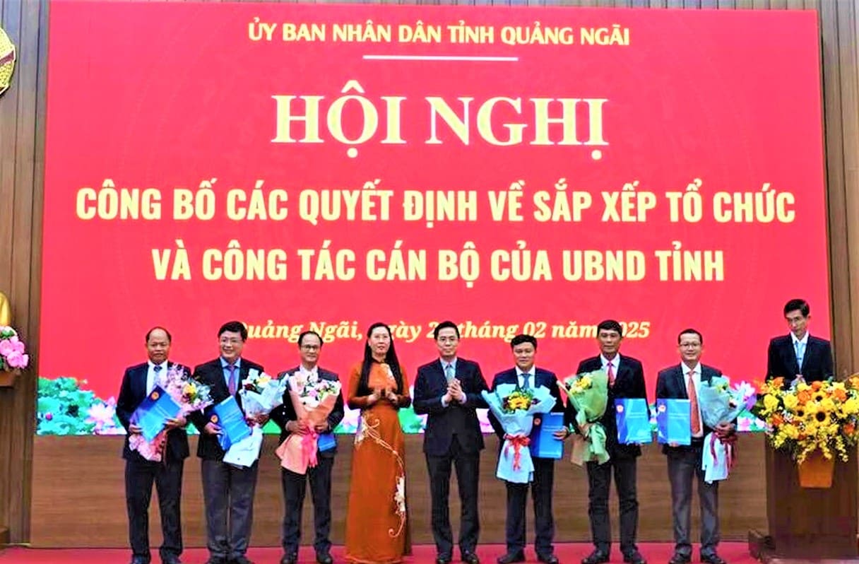 quang ngai chi 819 ty dong ho tro 62 can bo nghi huu truoc tuoi