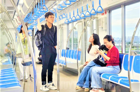 TP.HCM: Metro chạy xuyên đêm, xe buýt miễn vé dịp Tết Bính Ngọ 2026