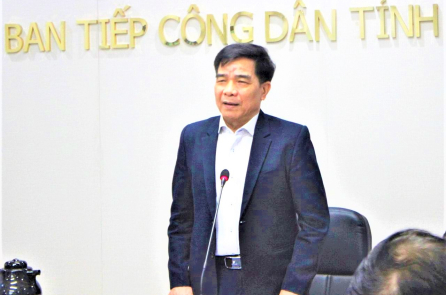 Chủ tịch tỉnh Quảng Nam, Khánh Hòa nghỉ hưu trước tuổi