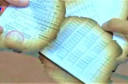 Công an TP Hà Nội nói về vụ đốt tài liệu có dấu đỏ cạnh trụ sở phường