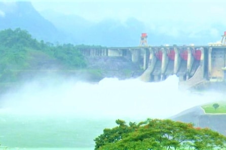 Hồ thủy điện Tuyên Quang mở thêm 2 cửa xả đáy ngày 29/6