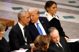 Cuốn sách mới hé lộ nội dung trò chuyện giữa ông Trump và ông Obama