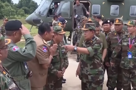 Thái Lan bàn giao 12 thi thể binh sĩ thiệt mạng cho Campuchia