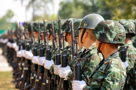 So sánh quân đội Thái Lan và Campuchia